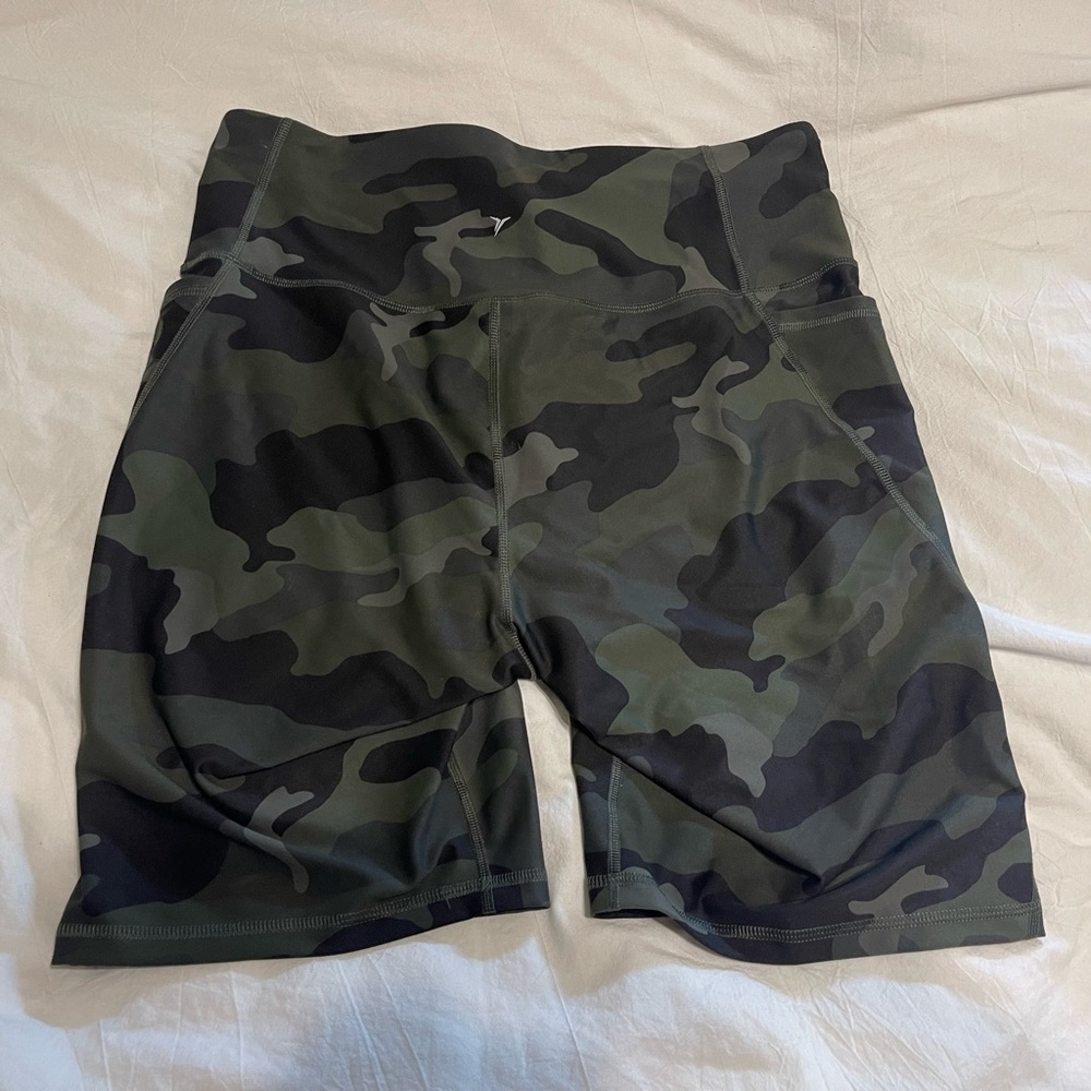 Old Navy Powersoft Biker Shorts